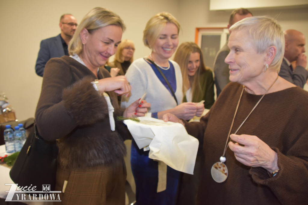 Nieomal jednogłośny budżet, potem Wigilia