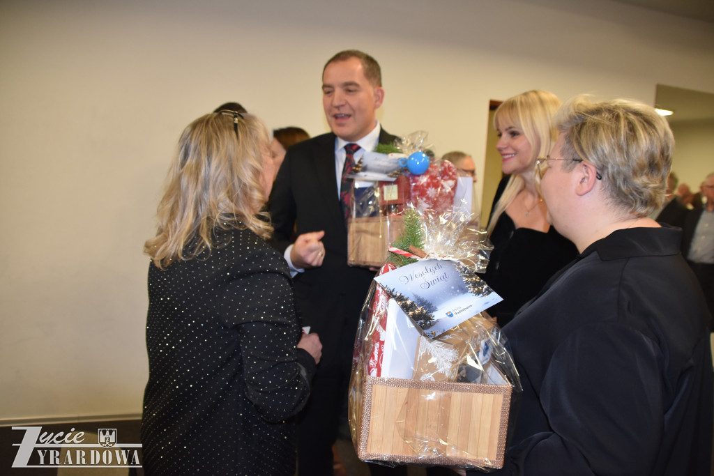 Nieomal jednogłośny budżet, potem Wigilia