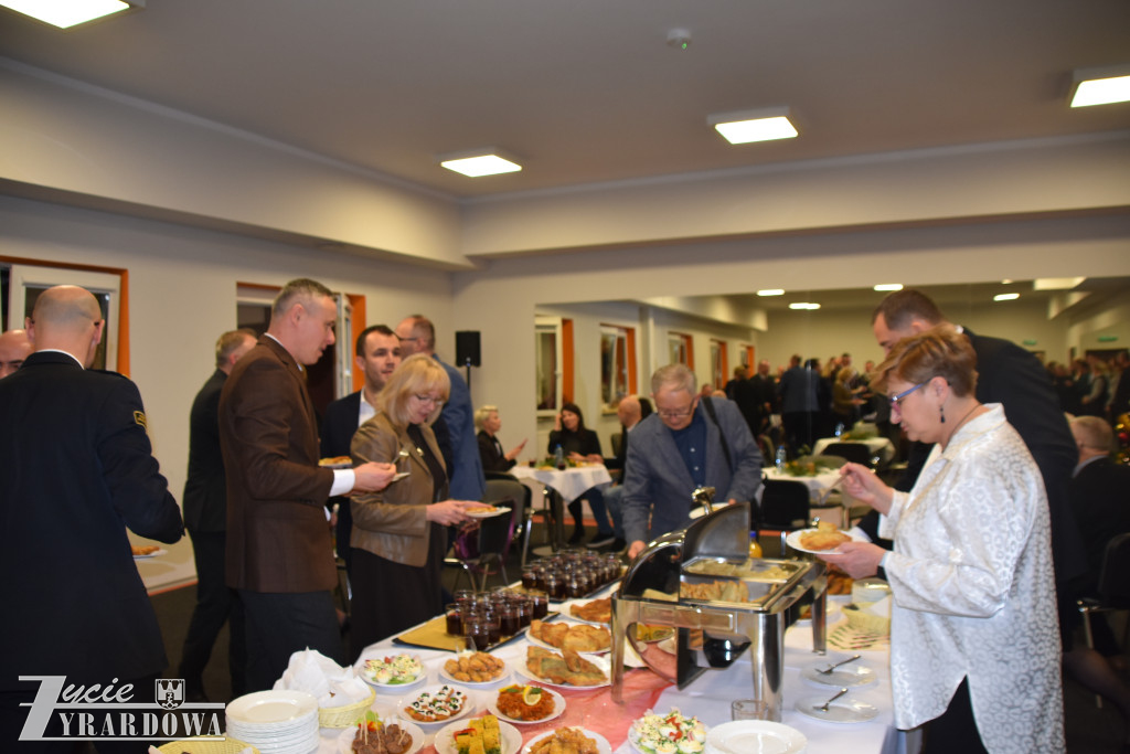 Nieomal jednogłośny budżet, potem Wigilia