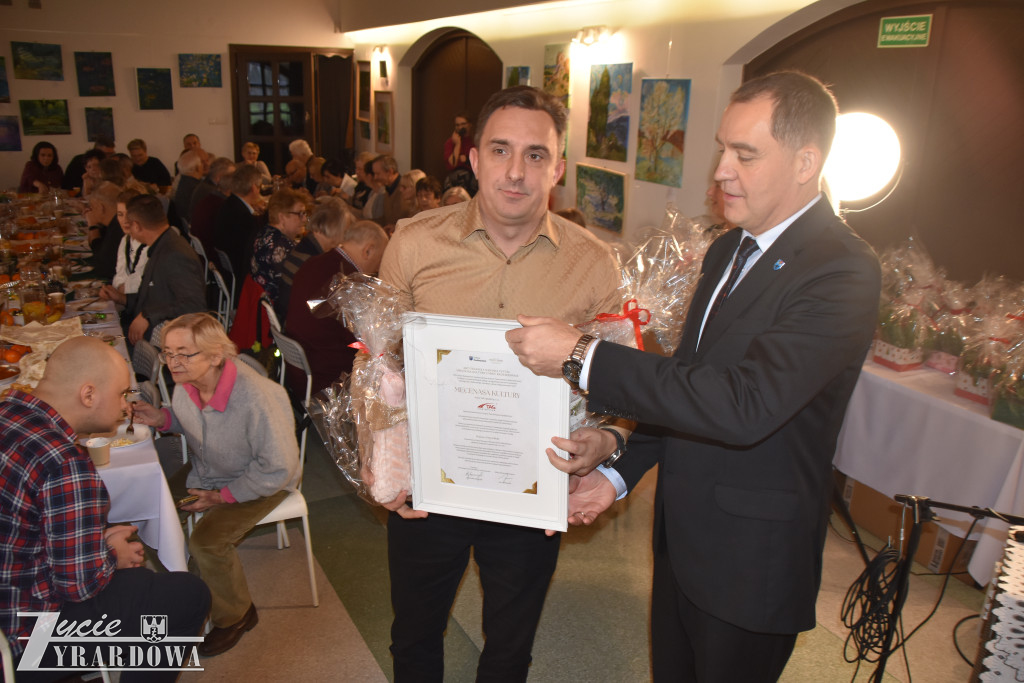 Piękne dzieło wielkich serc przed Bożym Narodzeniem