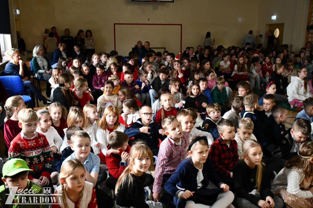 Jasełka w żyrardowskiej „Czwóreczce”