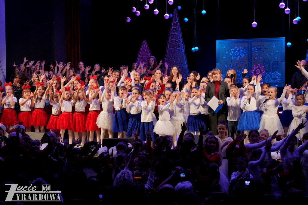 Świąteczny koncert Młodzieżowego Domu Kultury