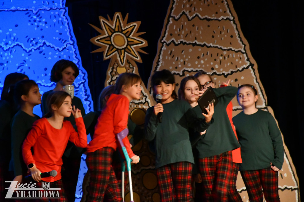 Świąteczny koncert Młodzieżowego Domu Kultury