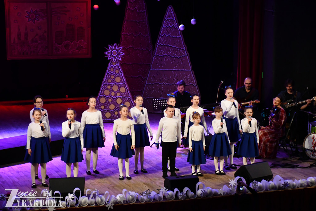 Świąteczny koncert Młodzieżowego Domu Kultury