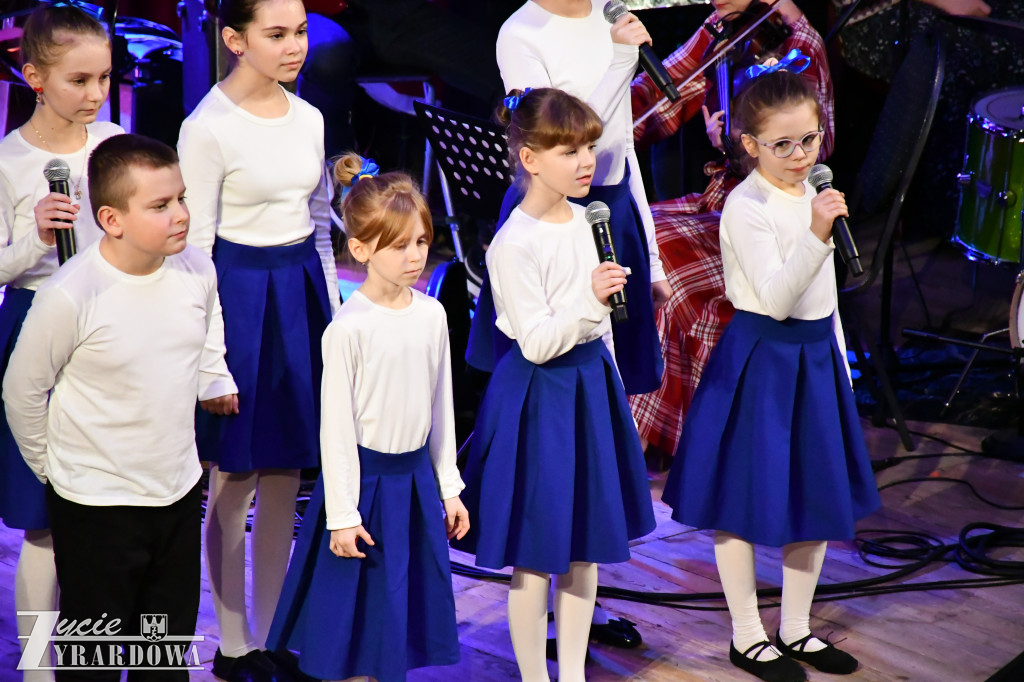 Świąteczny koncert Młodzieżowego Domu Kultury