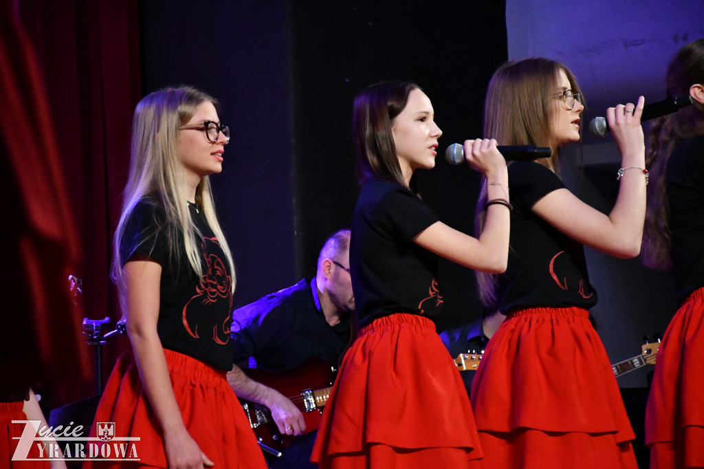 Świąteczny koncert Młodzieżowego Domu Kultury