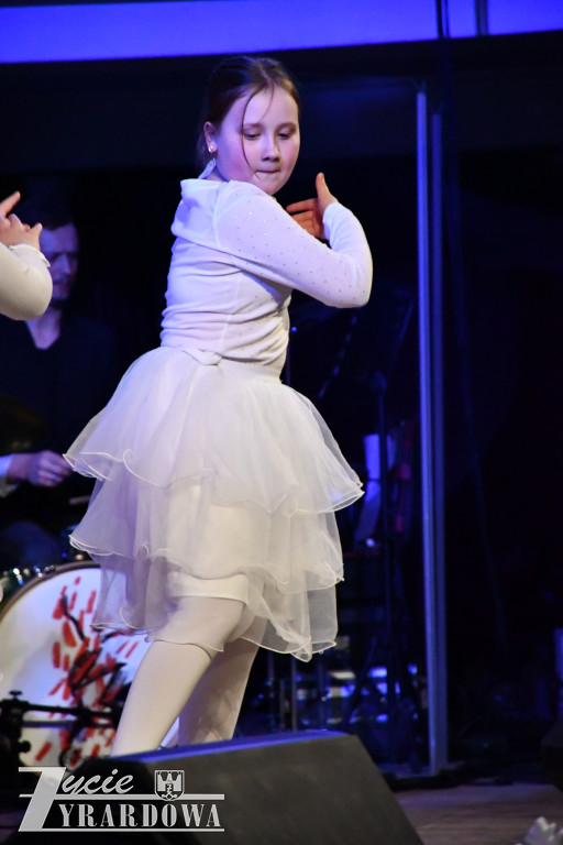 Świąteczny koncert Młodzieżowego Domu Kultury