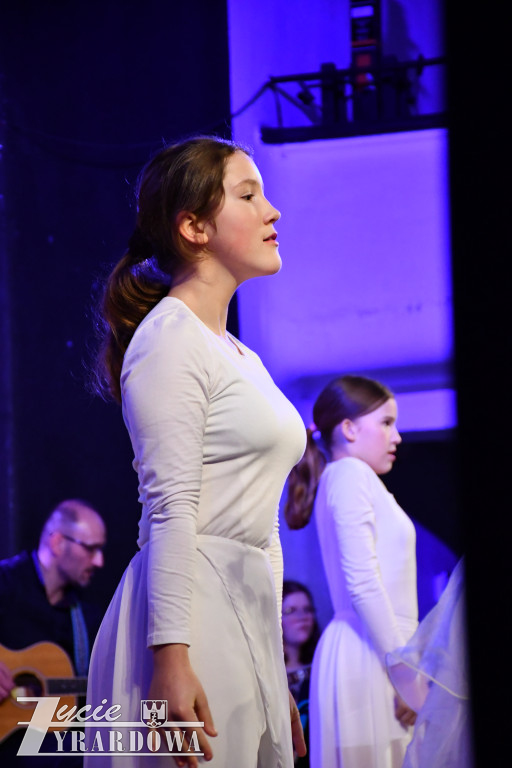 Świąteczny koncert Młodzieżowego Domu Kultury