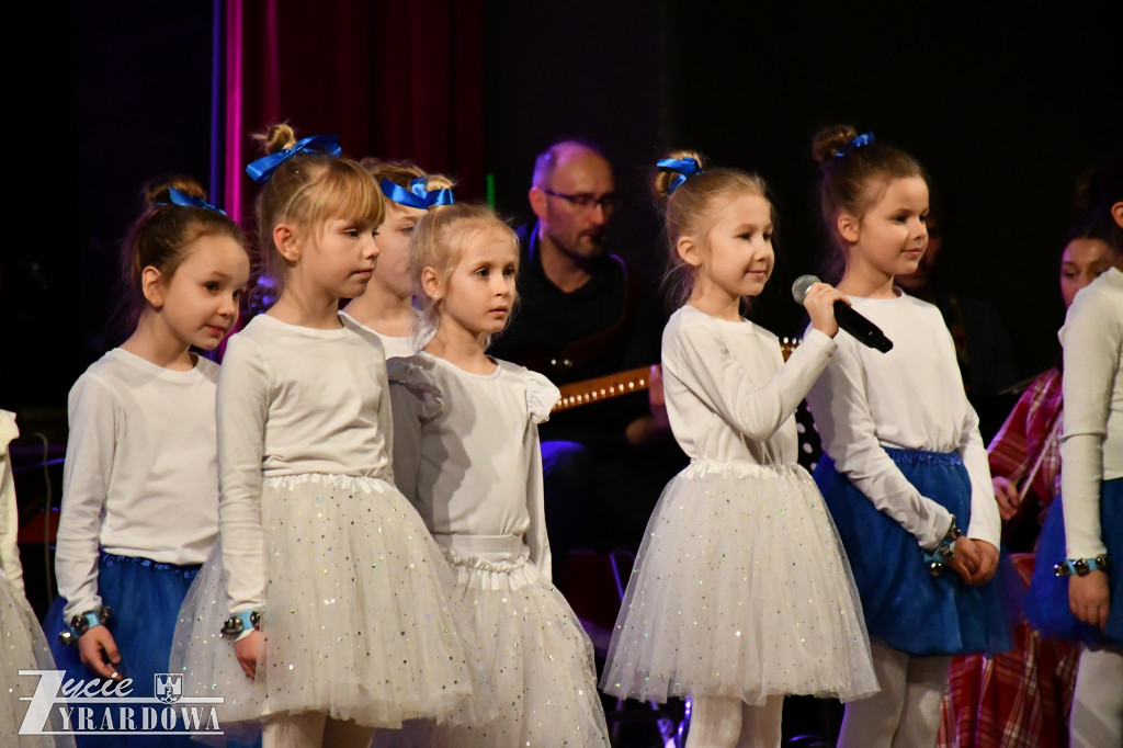 Świąteczny koncert Młodzieżowego Domu Kultury