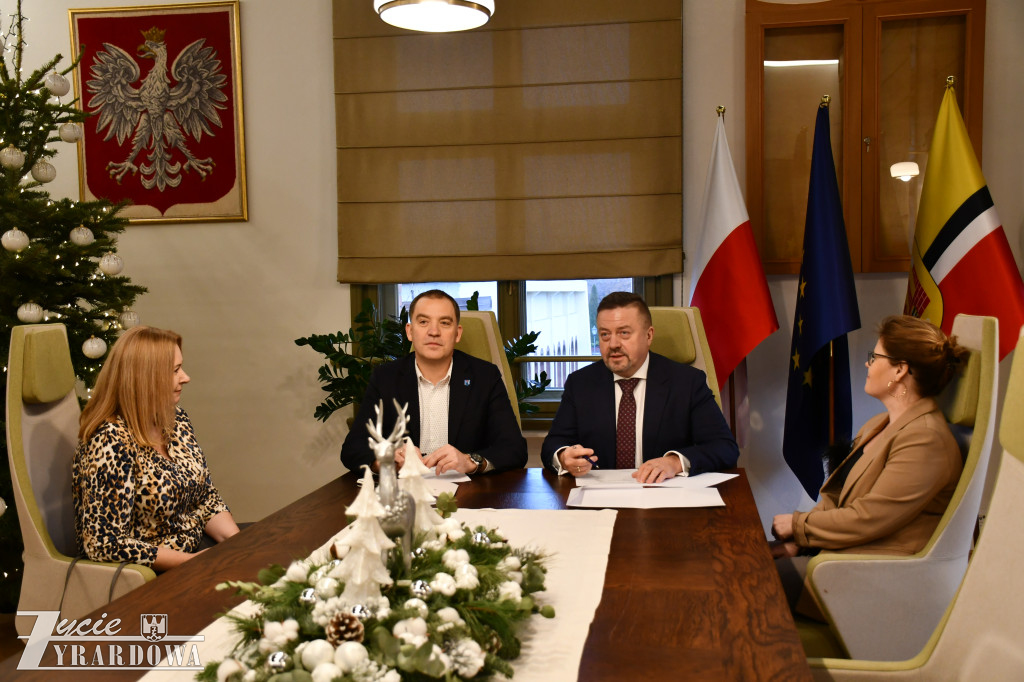 Wspólna inwestycja drogowa Żyrardowa i Radziejowic