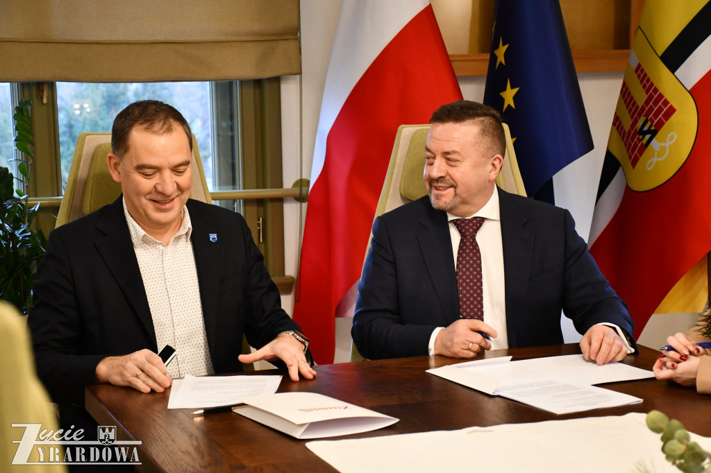 Wspólna inwestycja drogowa Żyrardowa i Radziejowic