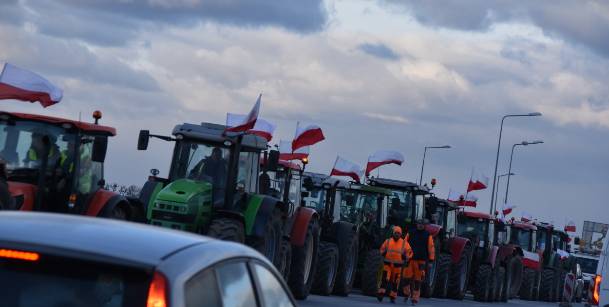 Rolnicy protestowali na obwodnicy Żyrardowa