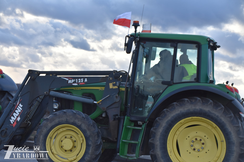 Rolnicy protestowali na obwodnicy Żyrardowa