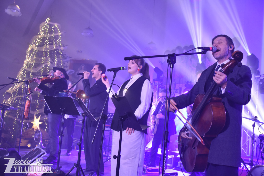 Kolędowanie z gwiazdami – piękna uczta duchowa