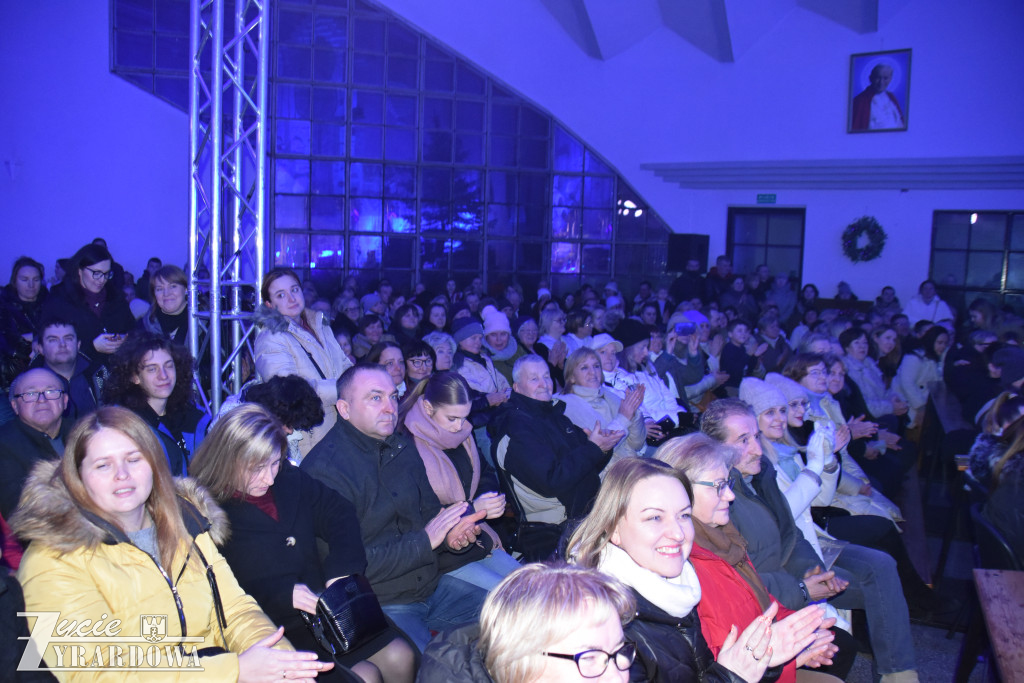 Kolędowanie z gwiazdami – piękna uczta duchowa