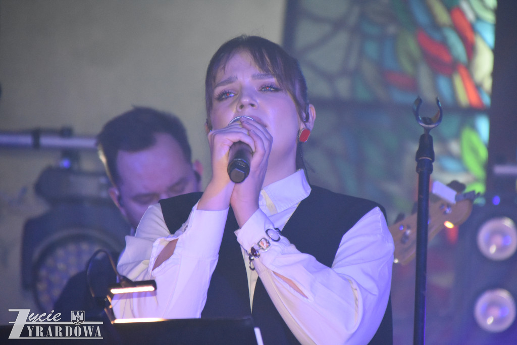 Kolędowanie z gwiazdami – piękna uczta duchowa