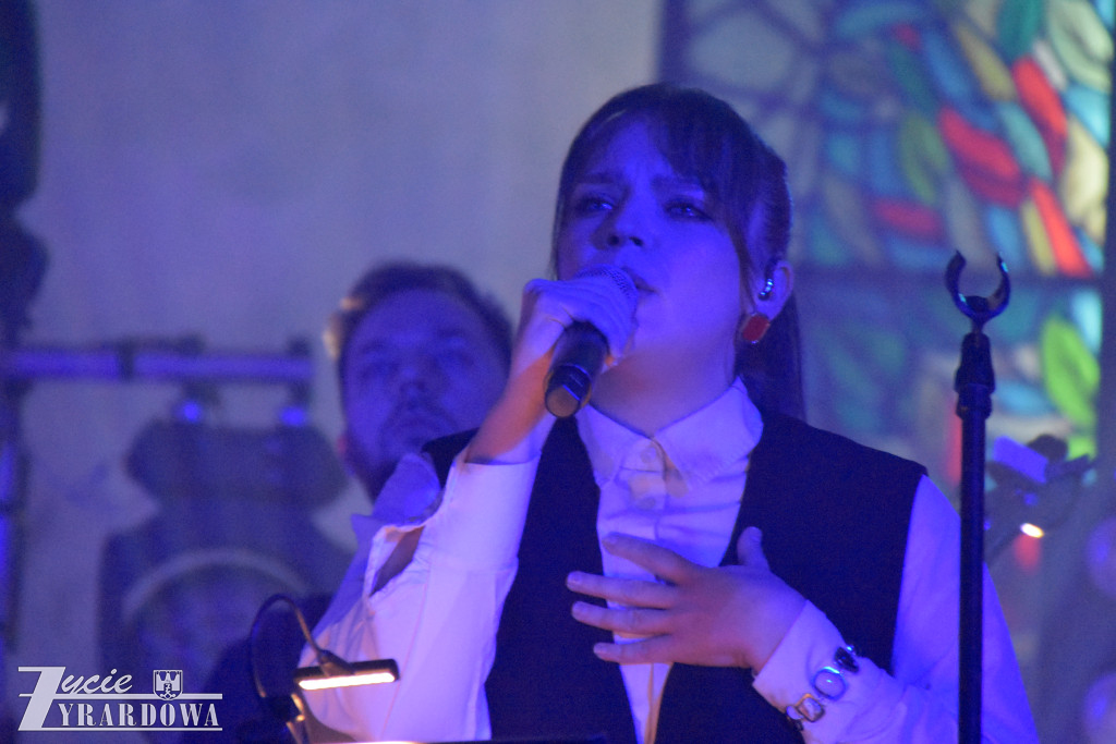 Kolędowanie z gwiazdami – piękna uczta duchowa