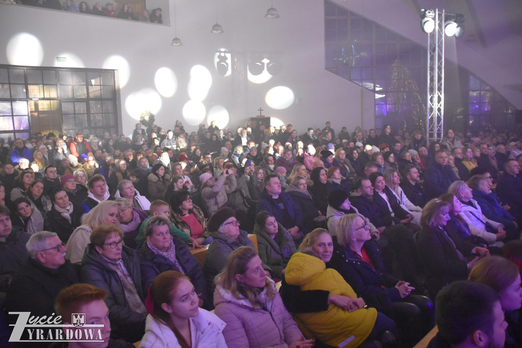 Kolędowanie z gwiazdami – piękna uczta duchowa