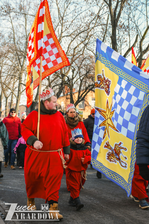 Orszak Trzech Króli przeszedł ulicami Żyrardowa