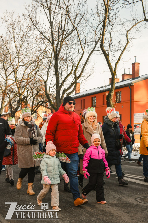 Orszak Trzech Króli przeszedł ulicami Żyrardowa