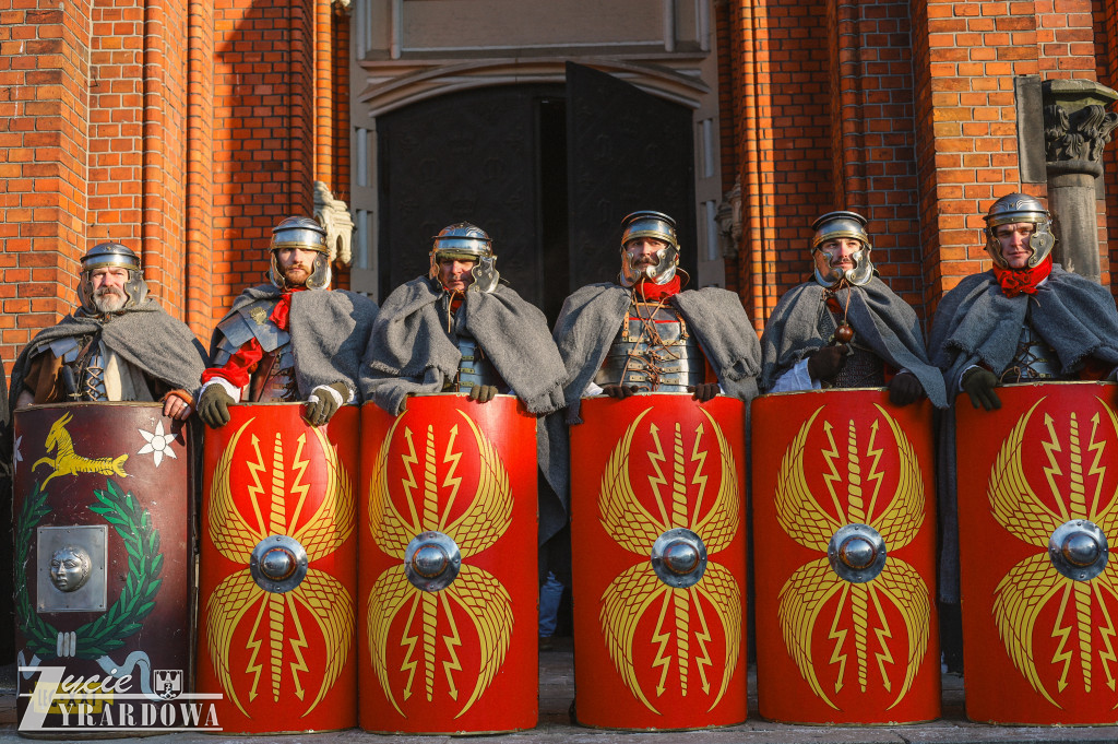 Orszak Trzech Króli przeszedł ulicami Żyrardowa