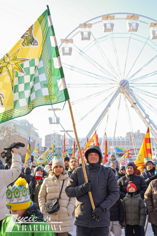 Orszak Trzech Króli przeszedł ulicami Żyrardowa