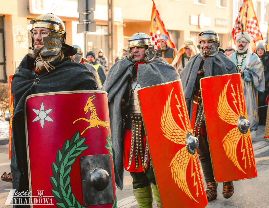 Orszak Trzech Króli przeszedł ulicami Żyrardowa