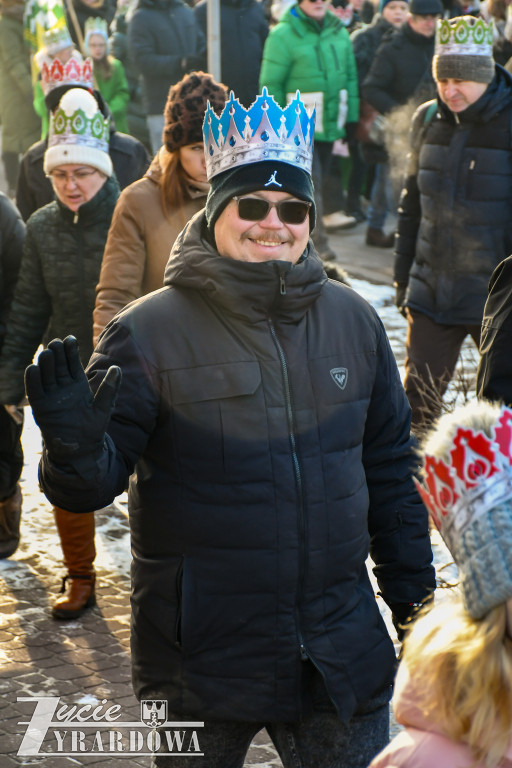 Orszak Trzech Króli przeszedł ulicami Żyrardowa