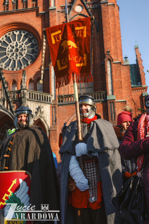 Orszak Trzech Króli przeszedł ulicami Żyrardowa