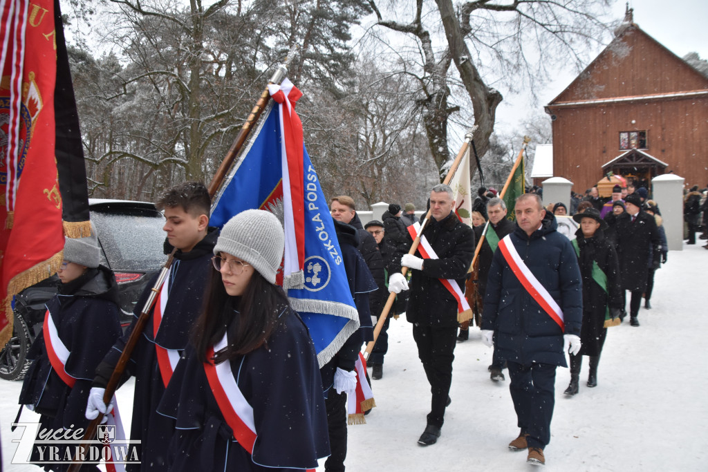 Setki osób pożegnały swojego radnego i przyjaciela