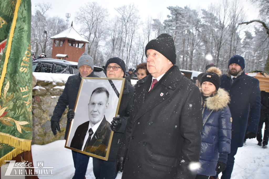 Setki osób pożegnały swojego radnego i przyjaciela