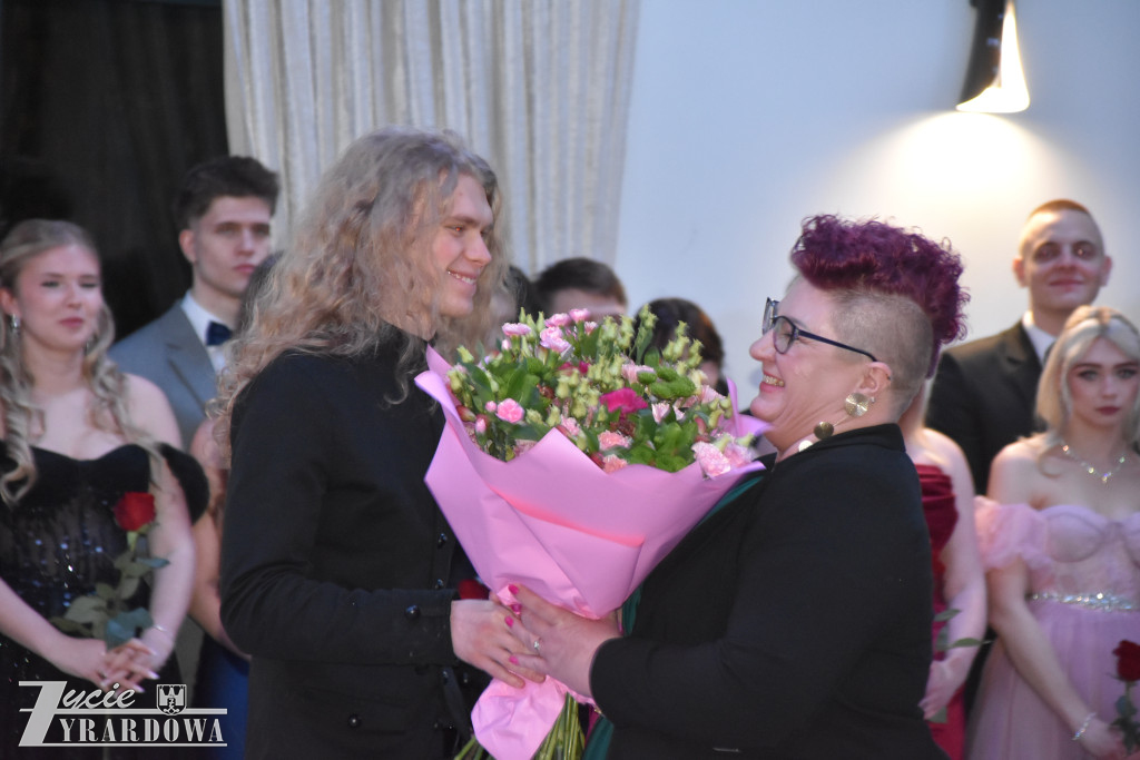 Bal studniówkowy „Elektryka” – matura już za symboliczne 100 dni