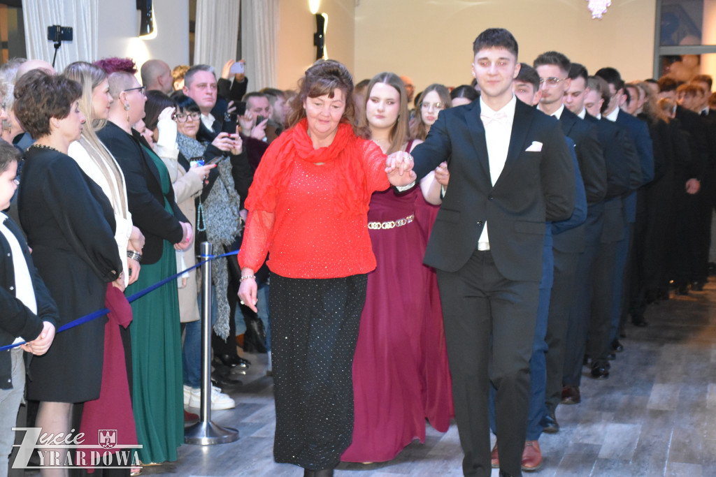 Bal studniówkowy „Elektryka” – matura już za symboliczne 100 dni