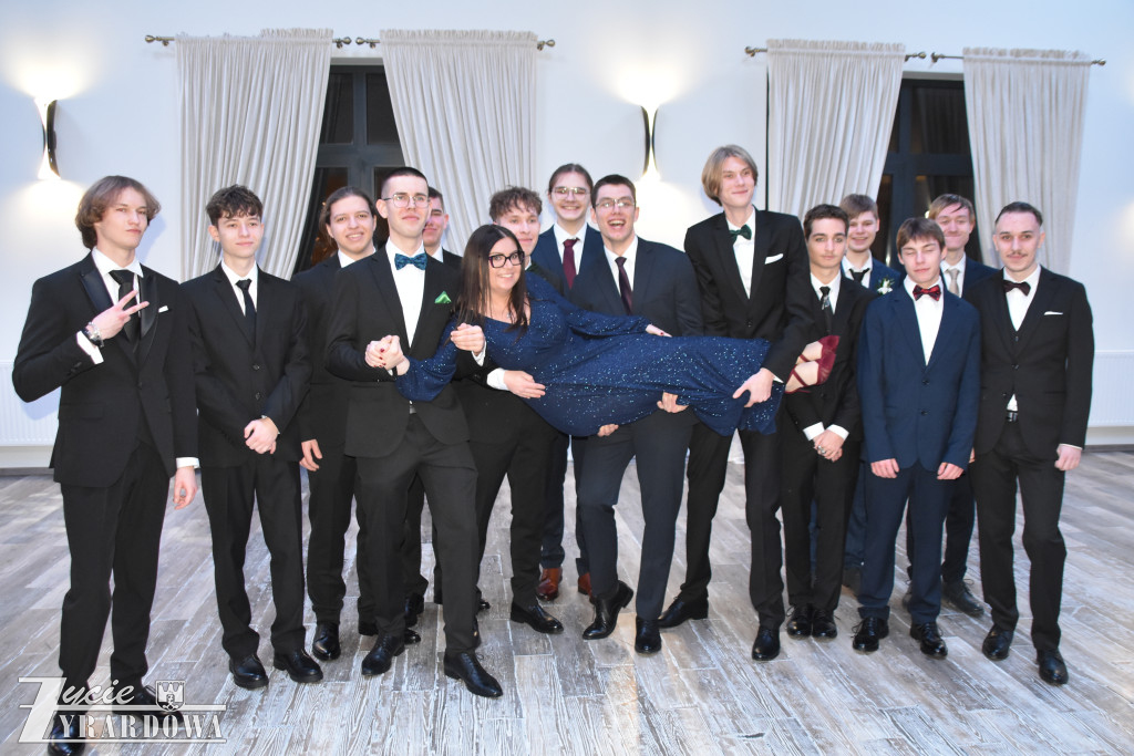 Bal studniówkowy „Elektryka” – matura już za symboliczne 100 dni