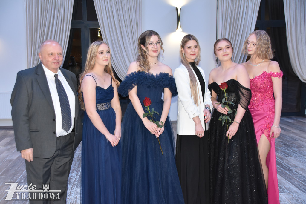 Bal studniówkowy „Elektryka” – matura już za symboliczne 100 dni