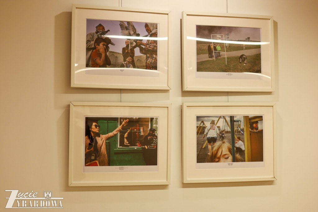 Wystawa Moment Street 2024 Photo Awards