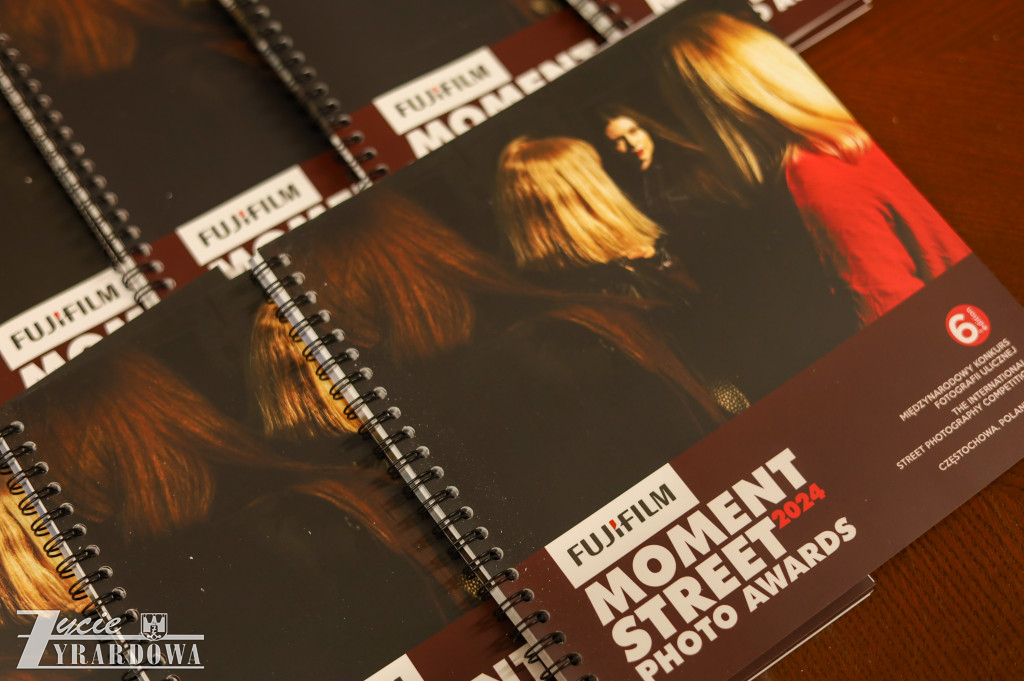Wystawa Moment Street 2024 Photo Awards