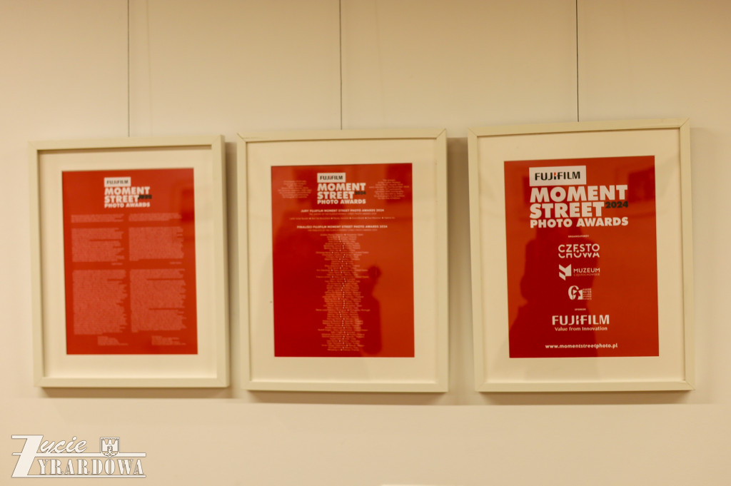 Wystawa Moment Street 2024 Photo Awards