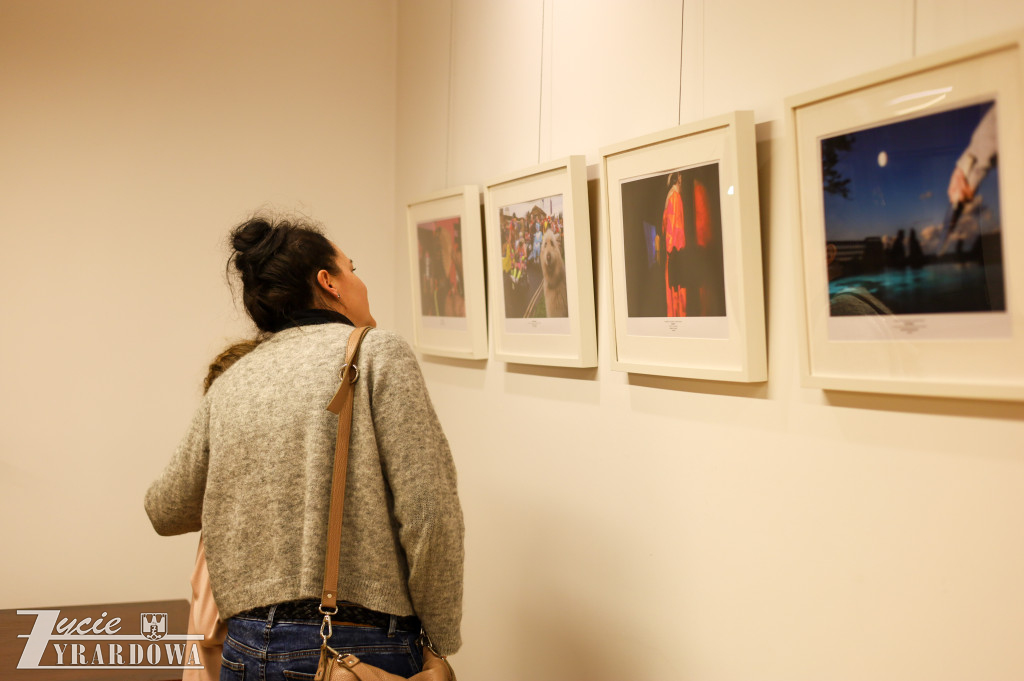 Wystawa Moment Street 2024 Photo Awards