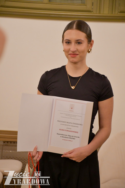 Stypendia im. Filipa de Girarda wręczone