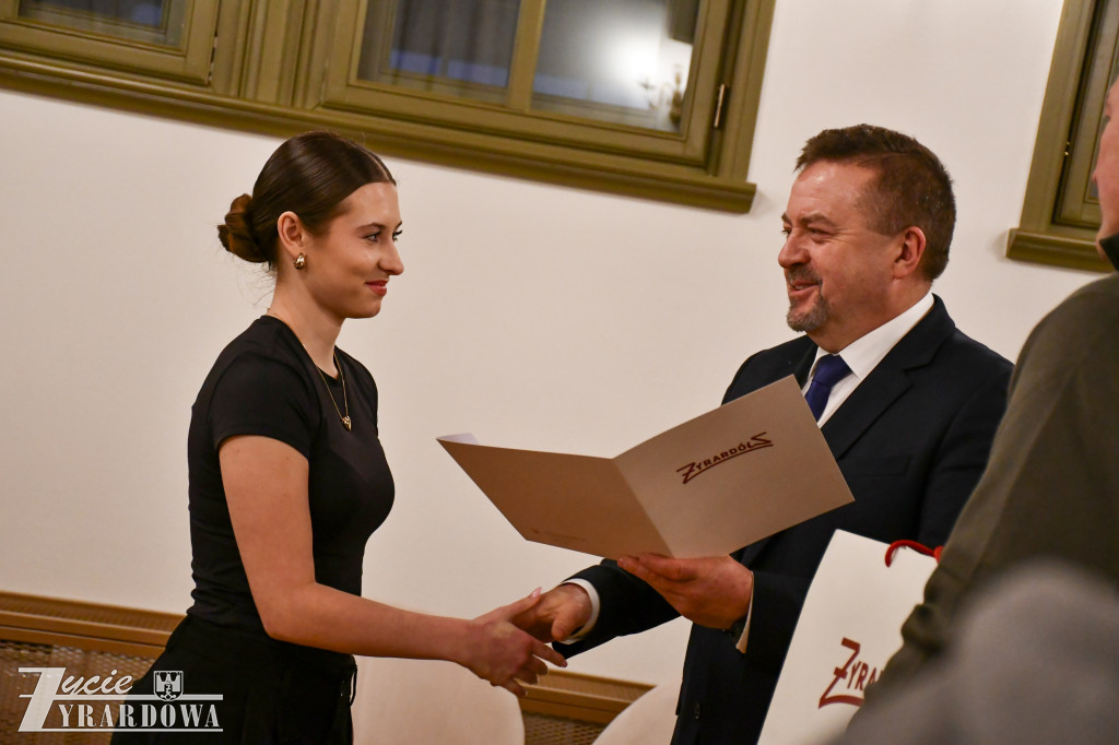 Stypendia im. Filipa de Girarda wręczone