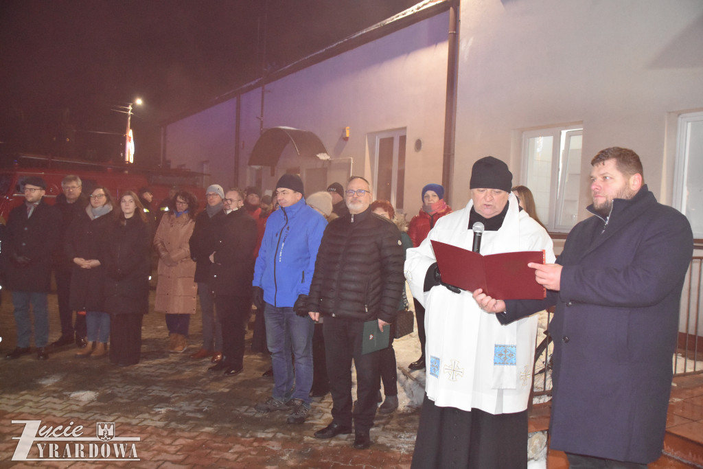 Radośnie witano nowe „dziecko” w strażackiej rodzinie
