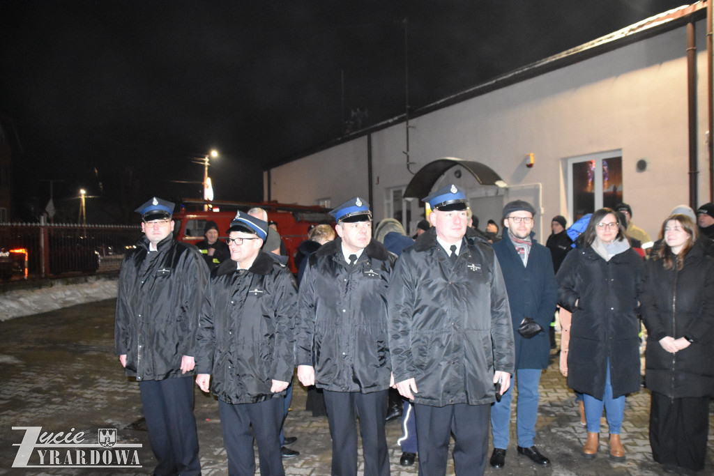 Radośnie witano nowe „dziecko” w strażackiej rodzinie