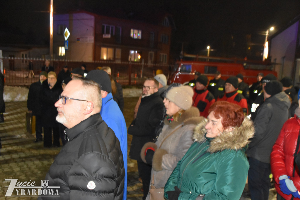 Radośnie witano nowe „dziecko” w strażackiej rodzinie