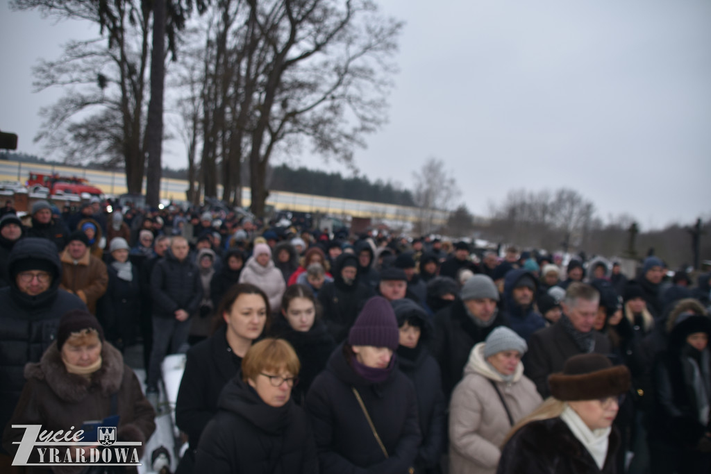 Księdza Waldemara pożegnało ponad tysiąc osób