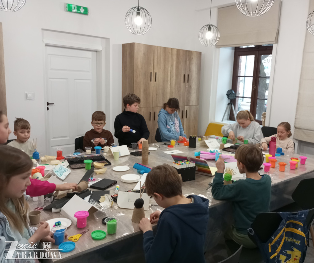 O bestiach i stworach w bibliotece