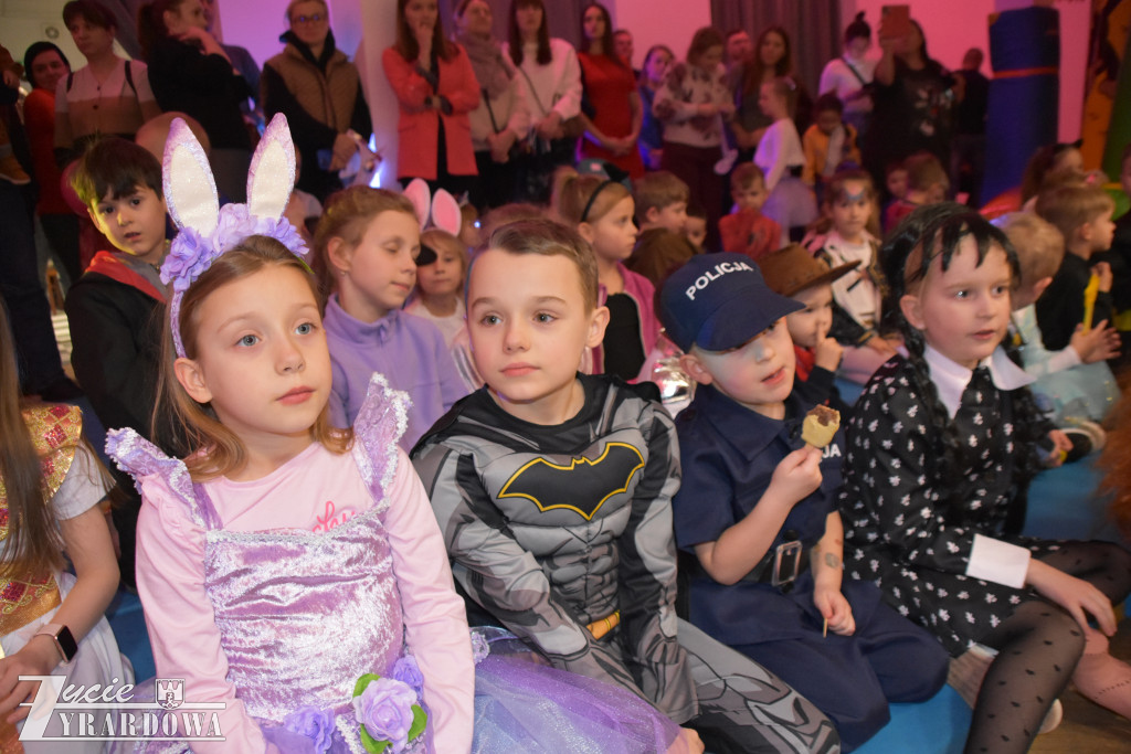 Burmistrzowski bal nad bale - karnawałowa magia dla dzieci w Wiskitkach