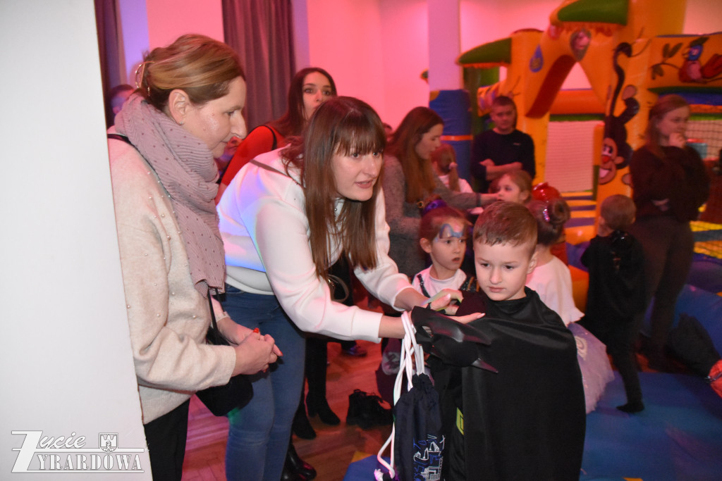 Burmistrzowski bal nad bale - karnawałowa magia dla dzieci w Wiskitkach