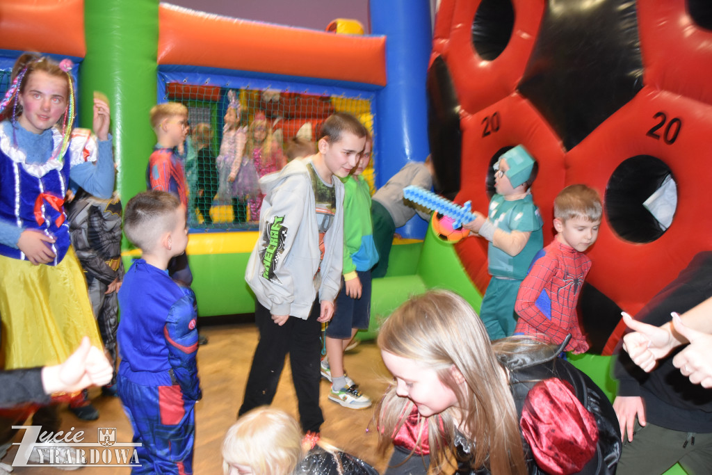 Burmistrzowski bal nad bale - karnawałowa magia dla dzieci w Wiskitkach