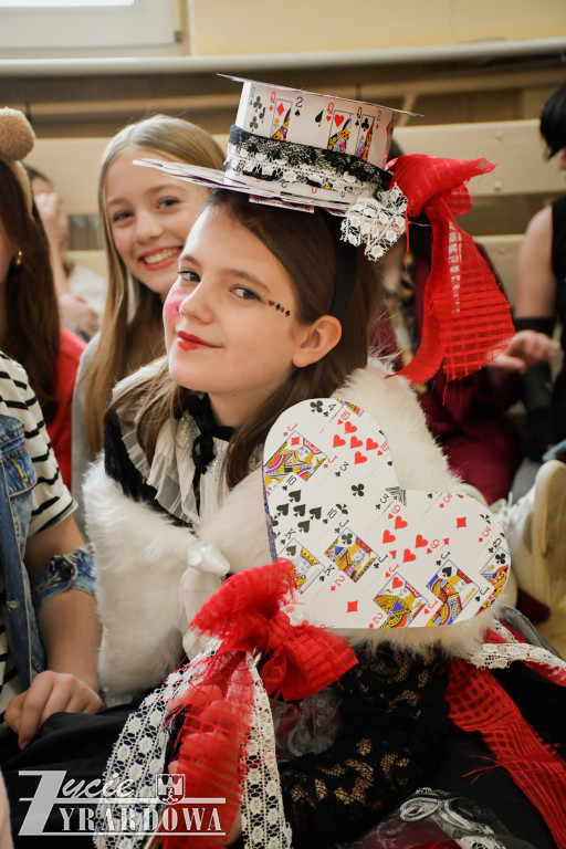 „Raz na romantiko” – bal karnawałowy w Czwórce